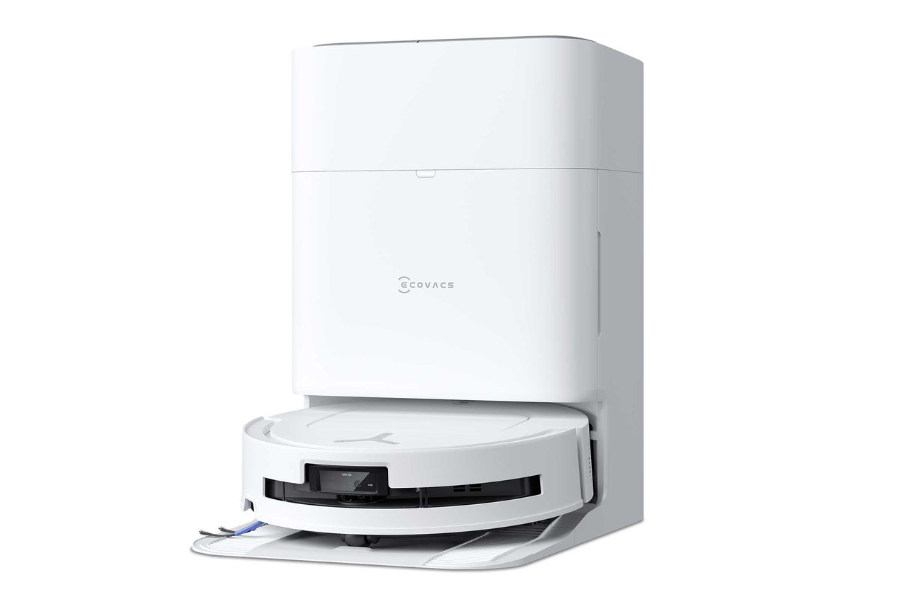 Ecovacs Saugroboter mit All-in-One Station zum automatischen Laden und Entleeren.