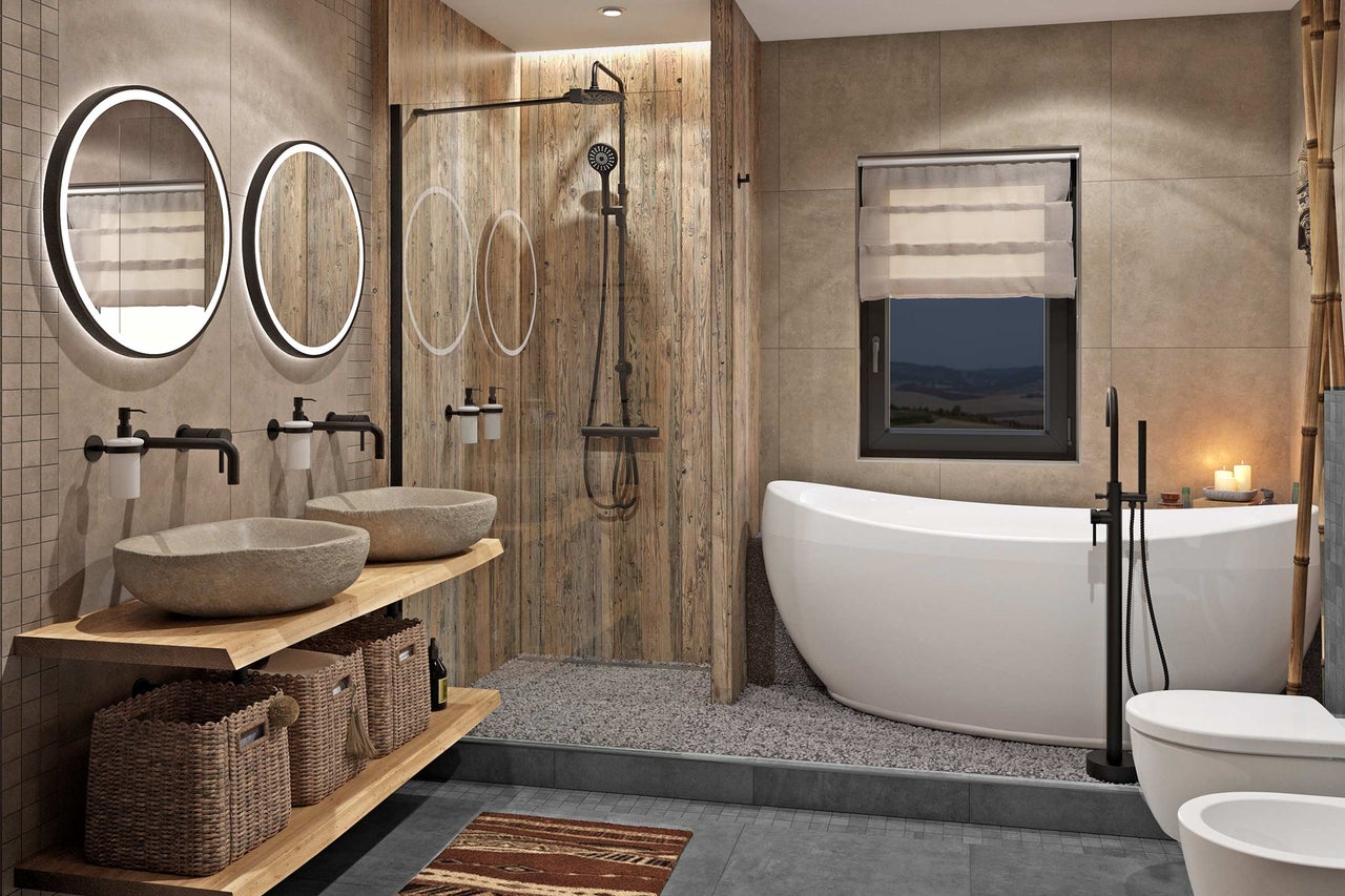 Helles Badezimmer mit Doppelwaschbecken, Dusche, Badewanne und WC