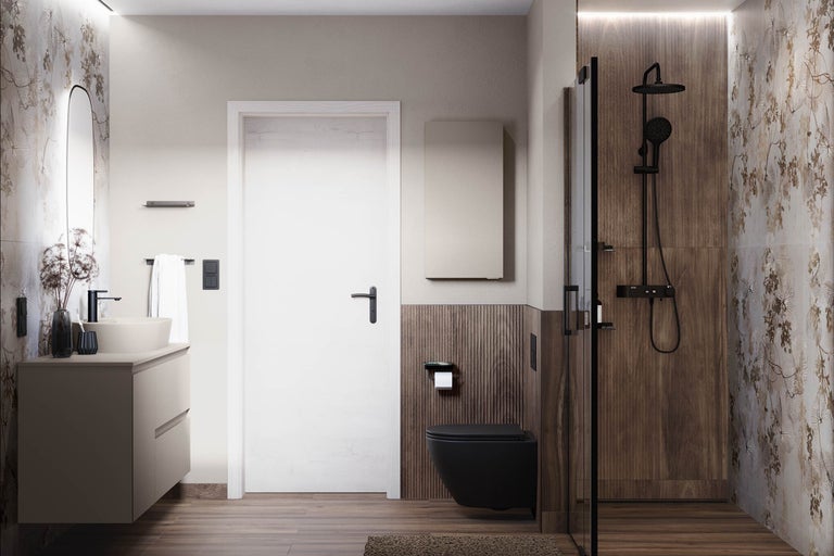 Helles Badezimmer mit Waschtisch, Toilette und Dusche