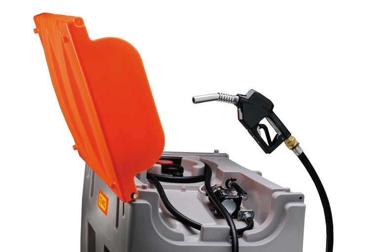Diesel Tankstelle mit Zapfpistole