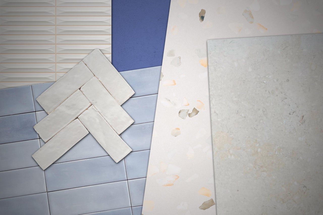 Arrangement verschiedener Fliesen mit Fischgrätmuster, rechteckigen Fliesen, Terrazzo-Design und Steinoptik-Oberfläche.