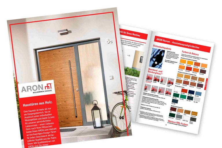 Aron Haustüren Katalog mit Holztüren und Ausstattungsmöglichkeiten