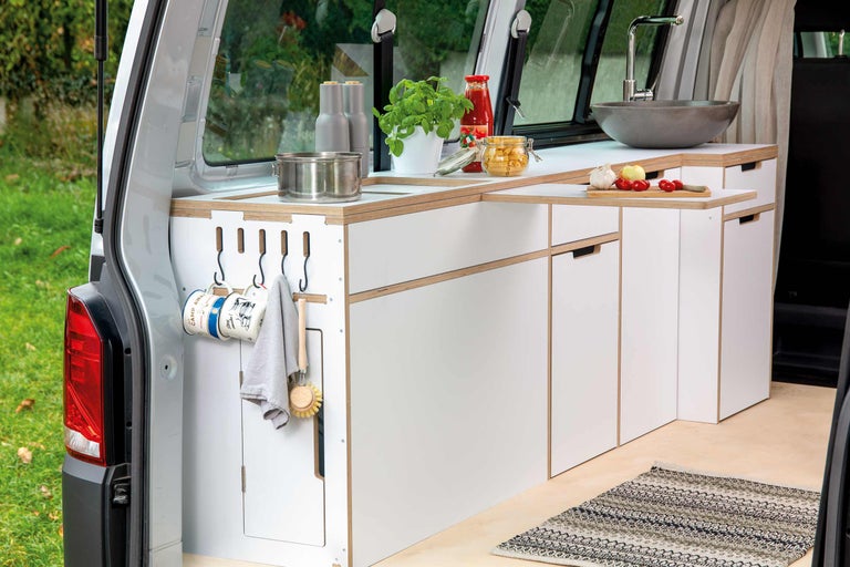 Campingbox Küche aufbauen