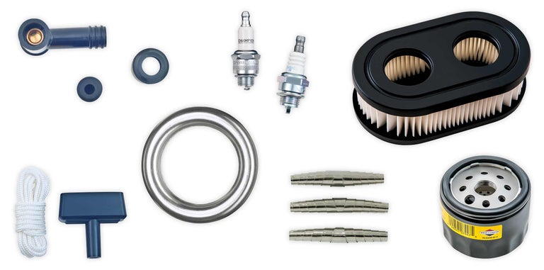 Set mit Rasenmäher-Wartungsteilen inklusive Zündkerzen, Filter und Ölfilter