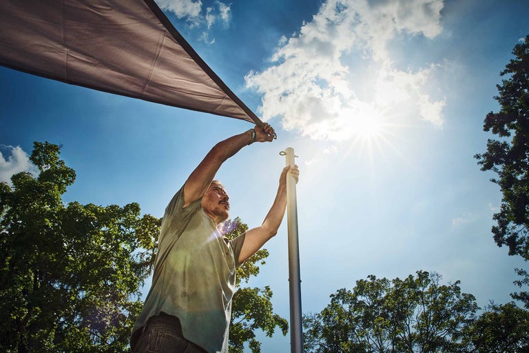 Sonnensegel befestigen und spannen
