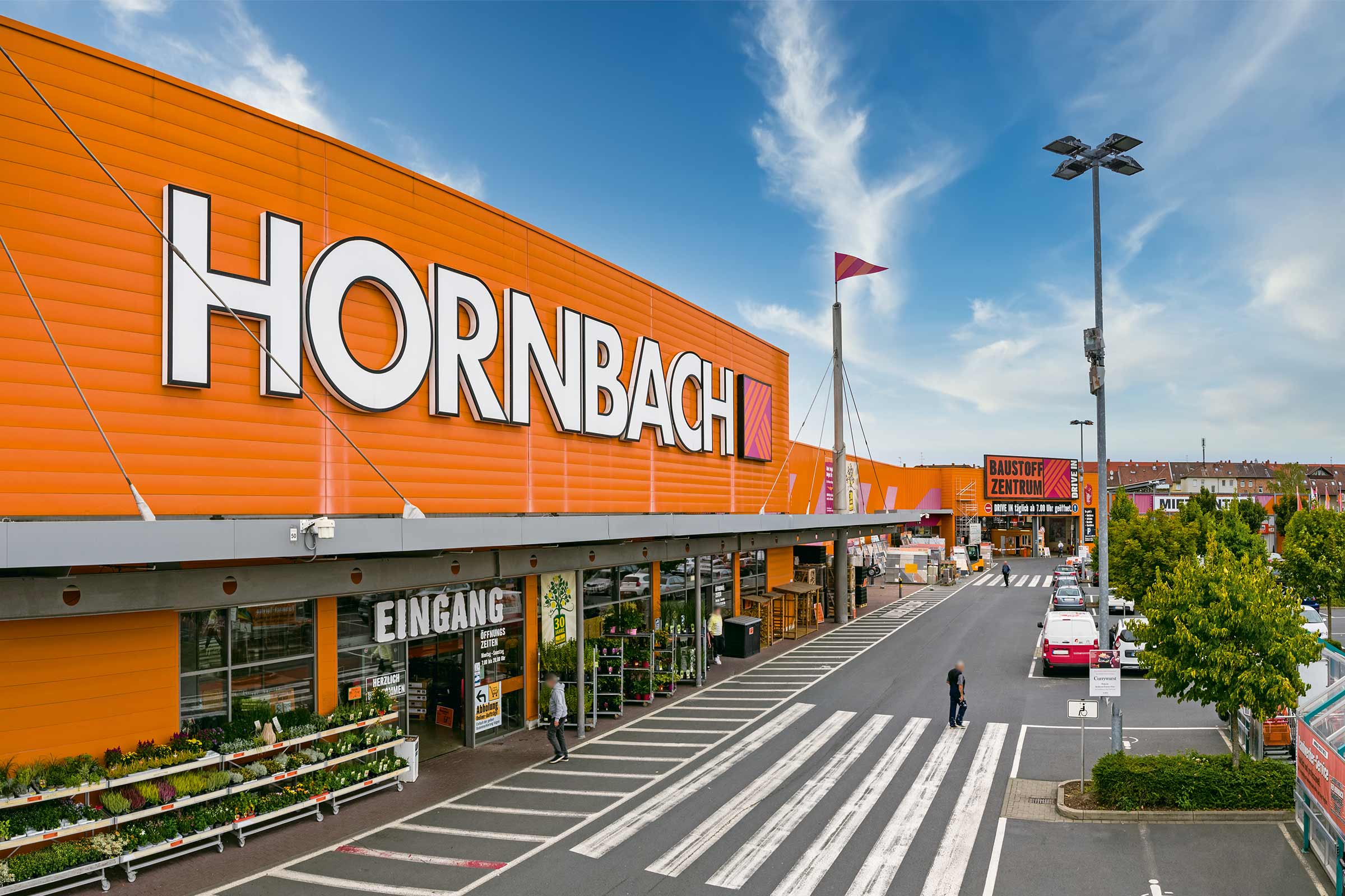  Hornbach Baumarkt Aussenansicht 
