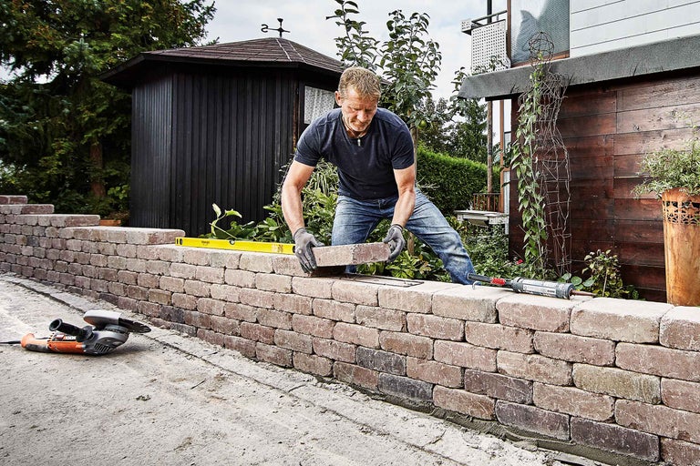Gartenmauer errichten