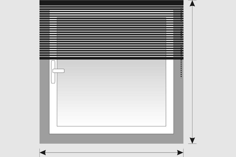 Fenster mit Jalousie zur Veranschaulichung der Größenangaben