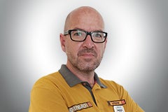 Porträt eines Mannes mit Brille
