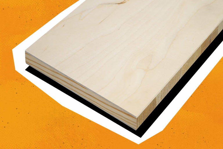 Holzbrett Birke auf orangenem Hintergrund