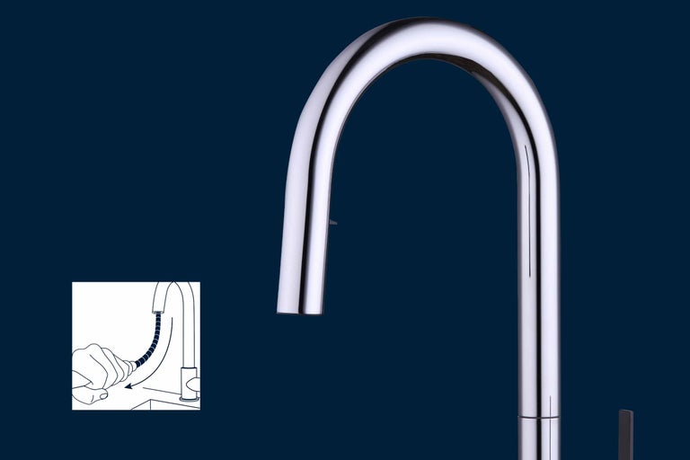 Küchenarmatur mit ausziehbarer Brause