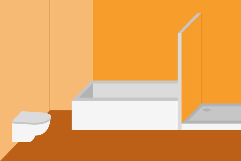 Badezimmer mit Badewanne, Dusche und Toilette