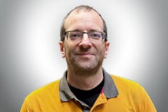 Porträt eines Mannes mit Brille