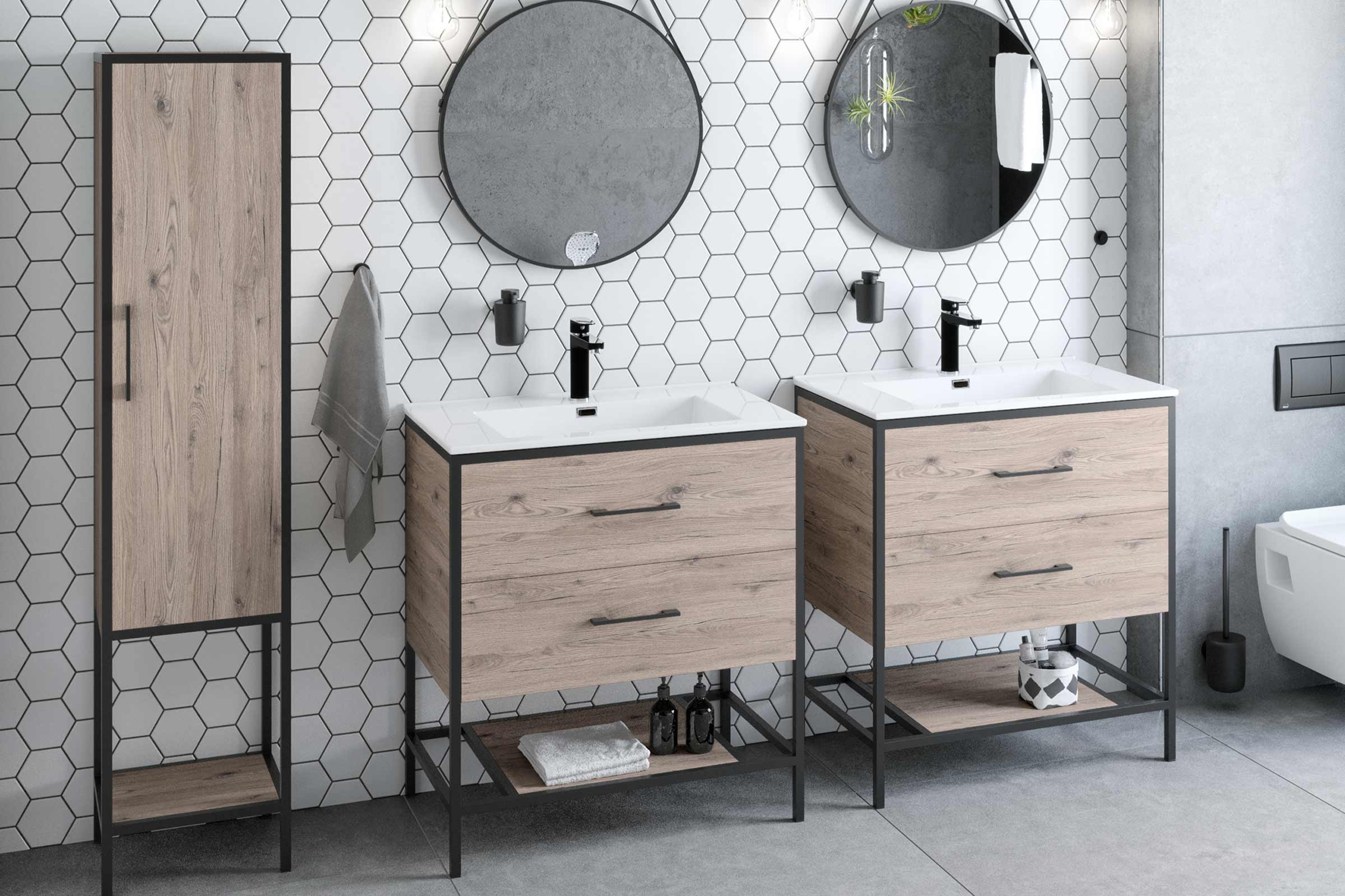 Badezimmer mit Waschtischen, Spiegeln und Hochschrank in Holzoptik