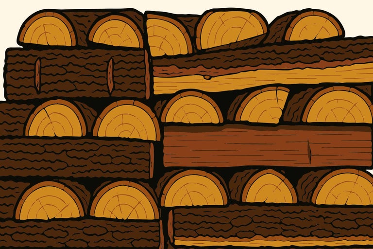 Stapel von gespaltenem Brennholz