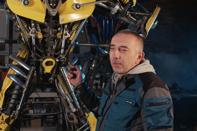 Sebastian zeigt: seinen Bumblebee aus Schrott Sebastian zeigt: seinen Bumblebee aus Schrott