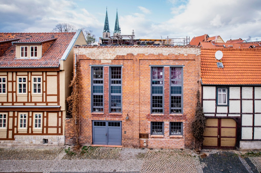 Das alte Mehllager, das Zuhause von Familie Knackstedt in der Quedlinburger Neustadt in Sachsen Anhalt, erstrahlt im neuen Glanz Das alte Mehllager, das Zuhause von Familie Knackstedt in der Quedlinburger Neustadt in Sachsen Anhalt, erstrahlt im neuen Glanz