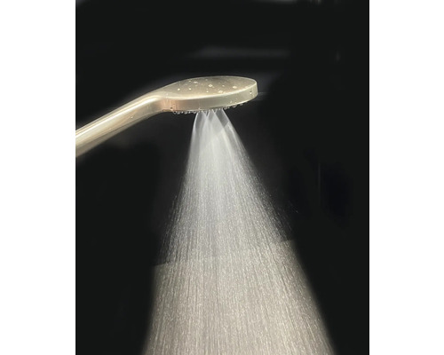 Handbrause mit laufendem Wasser