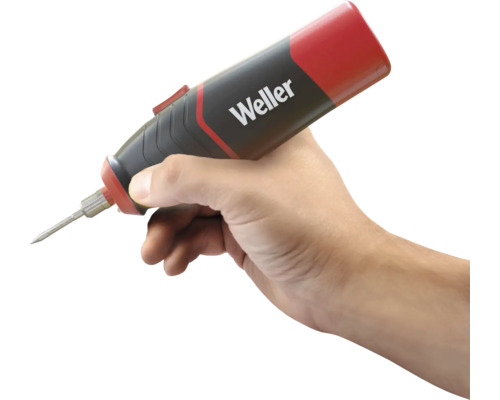 Hand hält Weller Lötkolben