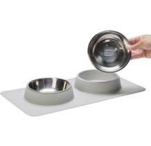 Doppelnapf Karlie Dinnerset Dex Silikonnapfständer grau ca. 44 x 23 x 4,5 cm mit 2 Edelstahlnäpfen, spülmaschinenfest, je 350 ml