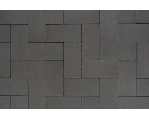 Pflastersteine im Fischgrätenmuster