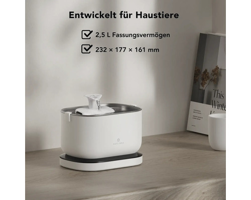 Petlibro Trinkbrunnen mit 2,5 Liter Fassungsvermögen und den Maßen 232 x 177 x 161 Millimeter.