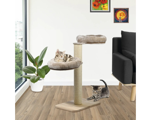 Katzenkratzbaum mit zwei Liegeflächen und zwei Katzen.