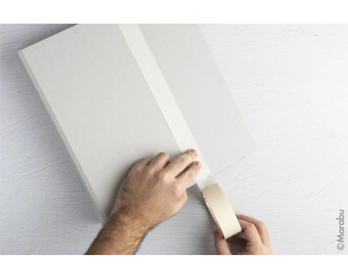 Abdeckung mit Klebeband