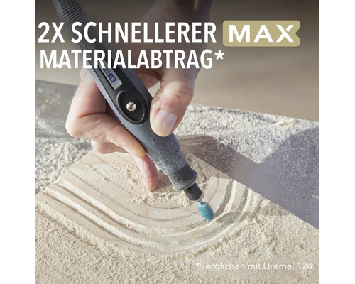 Dremel Multifunktionswerkzeug beim Bearbeiten von Holz