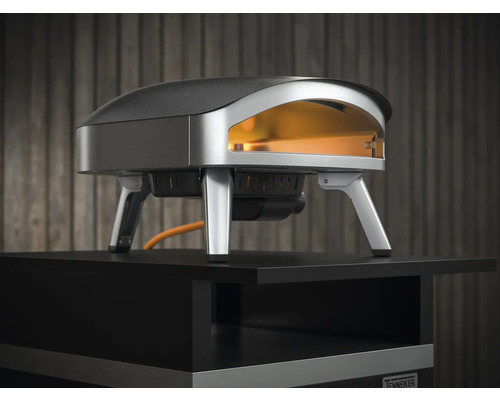 Pizzaofen auf einem Tisch