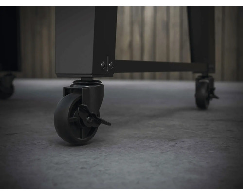 Rolle mit Feststellbremse an einem Grill