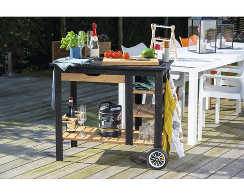 Rollbarer Servierwagen aus Holz mit Schublade und Regalen für den Außenbereich