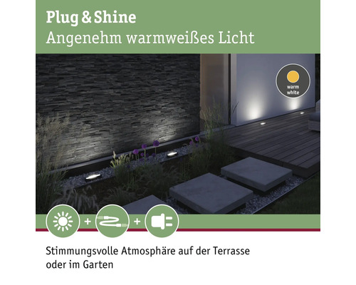 Terrasse und Garten mit warmweissen Plug and Shine Leuchten