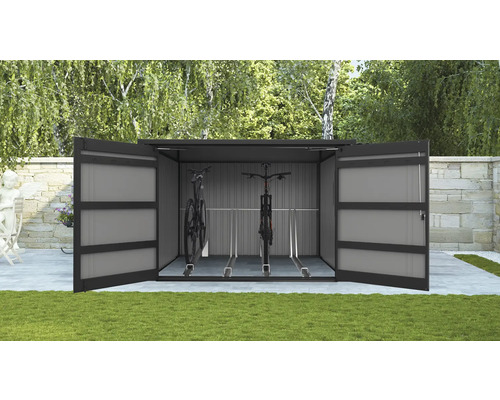 Fahrradgarage mit zwei Fahrrädern im Garten