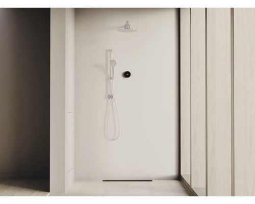 Ebenerdige Dusche mit Duschkopf, Handbrause und Thermostat