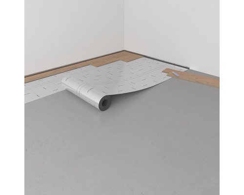 Verlegung von Laminatboden mit Trittschalldämmung und Sockelleiste
