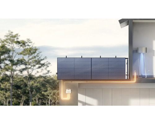 Installation von Solarmodulen auf einem Hausdach zur Stromerzeugung