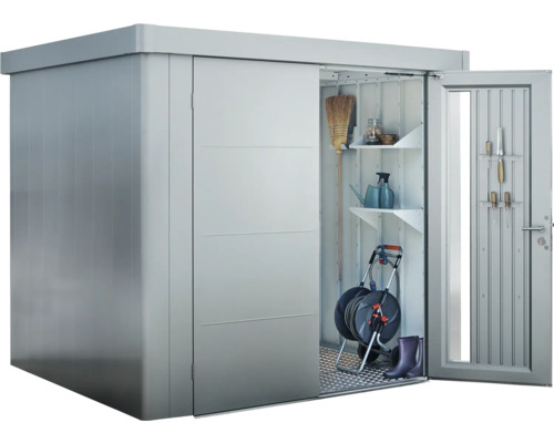 Gartenschrank mit Schiebetür und geöffneter Tür mit Werkzeugen, Regalen und Gartenzubehör