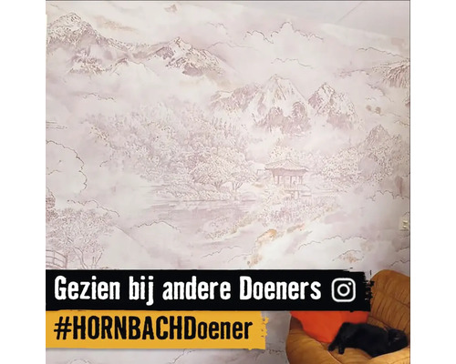 Tapete mit asiatischem Bergmotiv im Zimmer