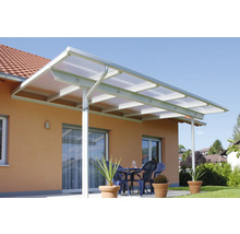Terrasse mit Terrassenüberdachung aus Aluminium und Polycarbonatplatten