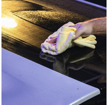 Reinigung einer Oberfläche mit einem Tuch