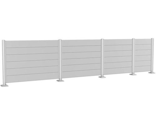 Sichtschutzzaun aus horizontalen Elementen und Metallpfosten