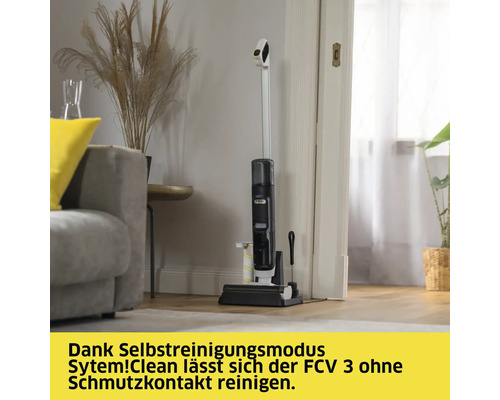 Kabelloser Nass Trockensauger mit Selbstreinigungsfunktion im Wohnzimmer