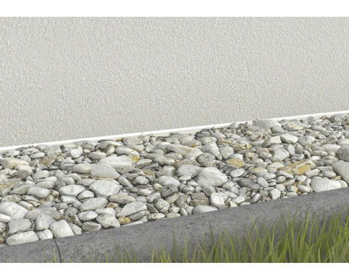 Nahaufnahme von Zierkies an einer Hauswand