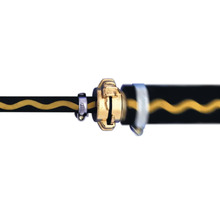 Schlauch mit Schlauchschellen