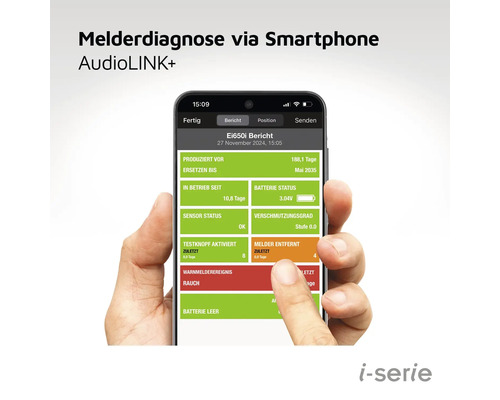 Smartphone mit App zur Rauchmelderdiagnose