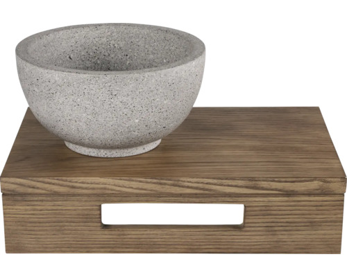 Steinschale auf Holztablett
