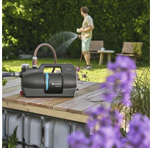 Gardena Hauswasserautomat zur Gartenbewässerung im Einsatz