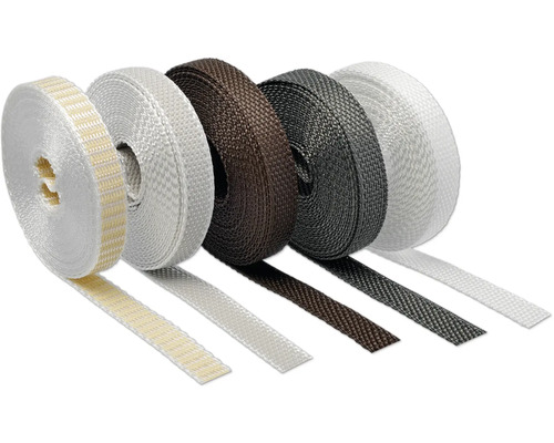 Rollen verschiedenfarbiger Gurtbänder