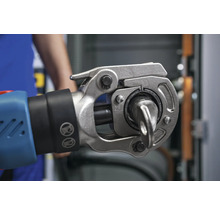 Presswerkzeug zum Verpressen von Kabeln